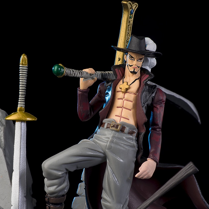Mô hình Mắt diều hâu Mihawk One piece