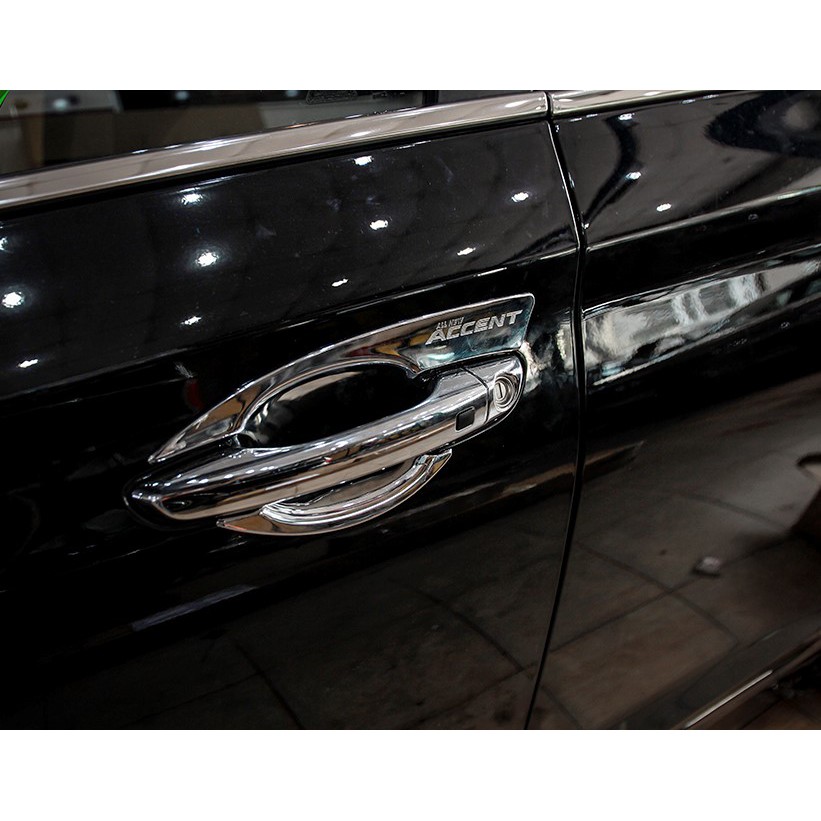 Ốp tay nắm, chén cửa Accent 2021