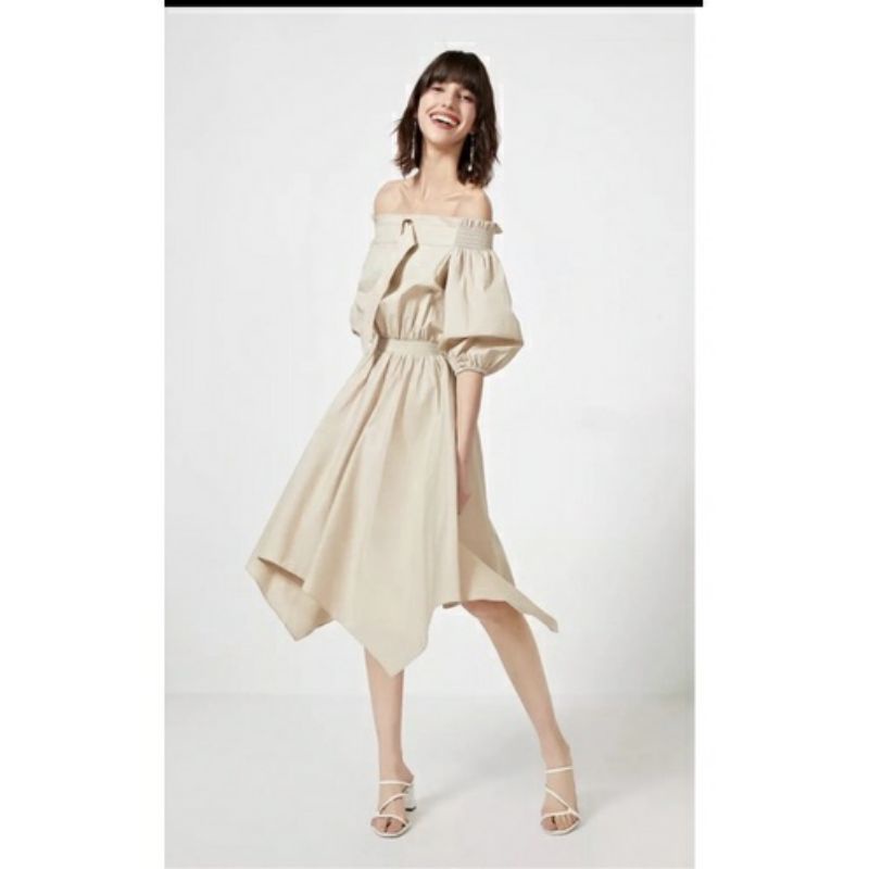 Đầm Vero Moda không đối xứng dáng chữ A vải cotton eo co giãn