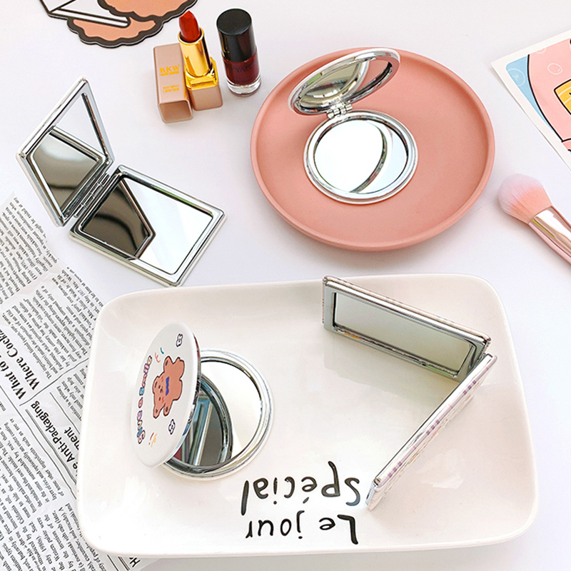 Gương Trang Điểm Mini Hình Hoạt Hình Đáng Yêu Phong Cách Nhật Bản