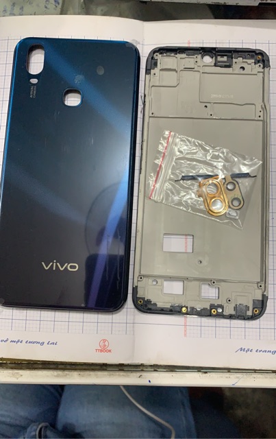 Full bộ vỏ vivo Y11 zin