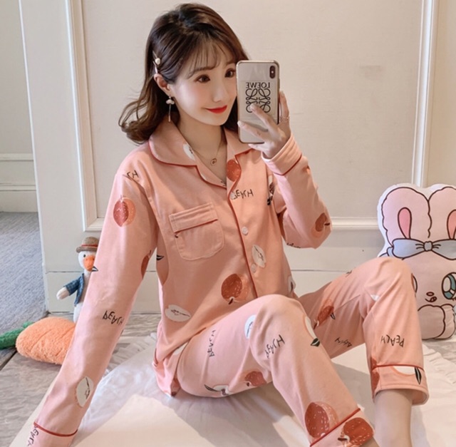 Bộ đồ sau sinh cho bé ti dành cho mẹ