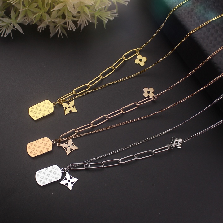 Dây chuyền nữ titan cao cấp phong cách hip hop hoa 4 cánh kết hợp thẻ bài siêu đẳng cấp