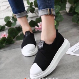 Giày slip-on hot...hot