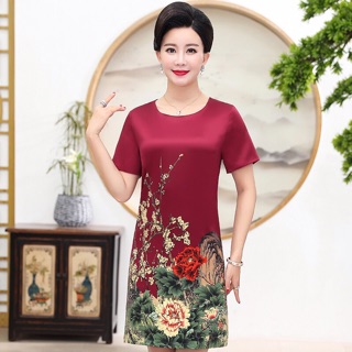 Váy đầm trung niên