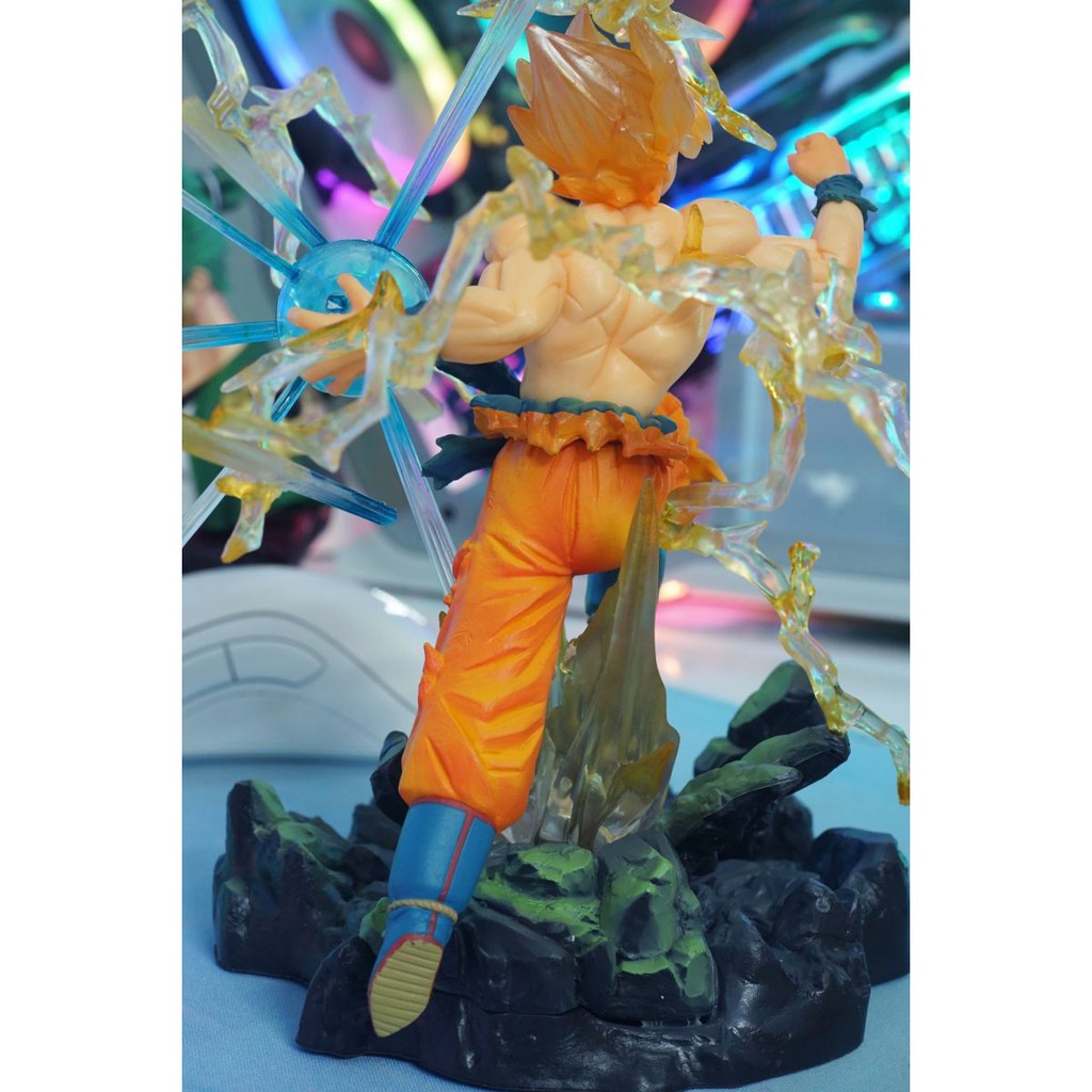 MÔ HÌNH GOKU TỤ KAME XANH 21CM