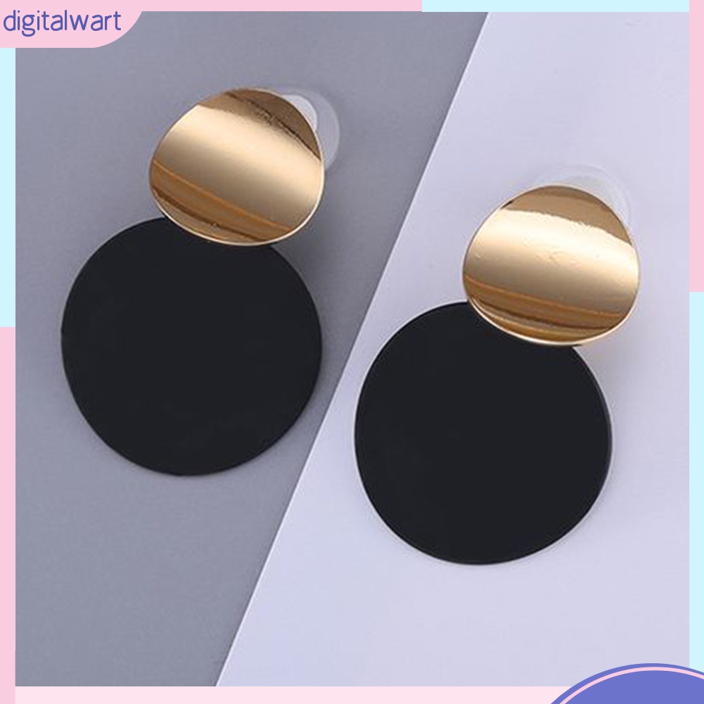 Đôi Bông Tai Hình Tròn Kiểu Dáng Trẻ Trung Cho Nữ