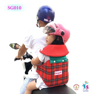 Combo moi combo đai xe máy đỡ cổ cho bé