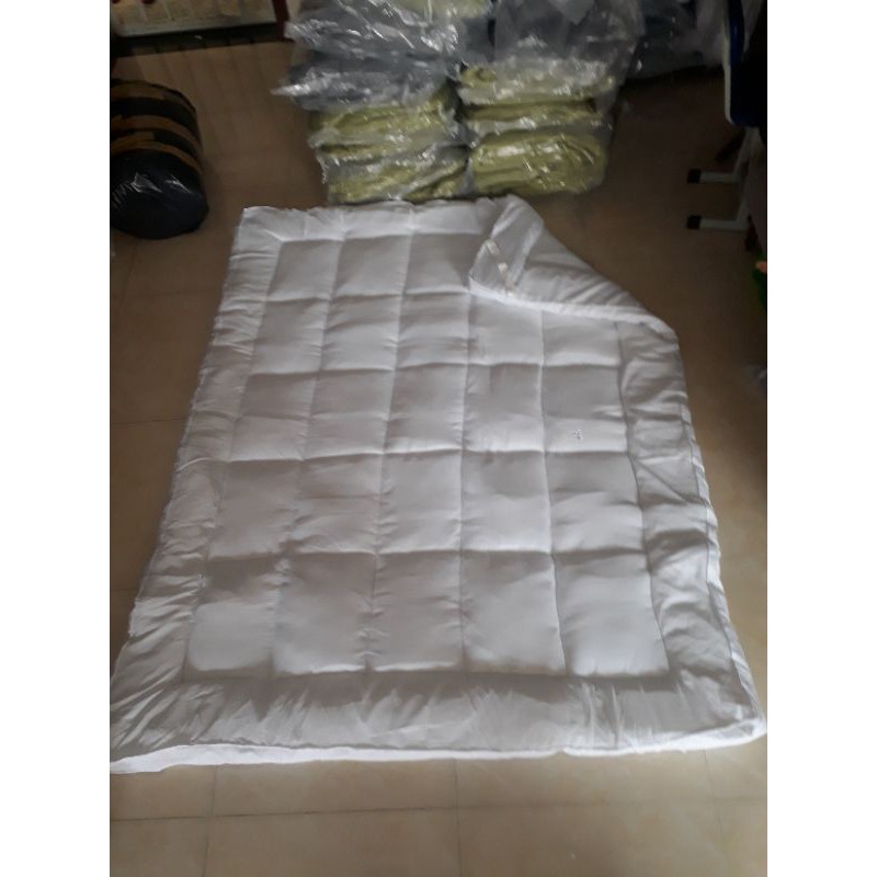 Nệm Topper size 1m6 và 1m8x2m, dày 7cm