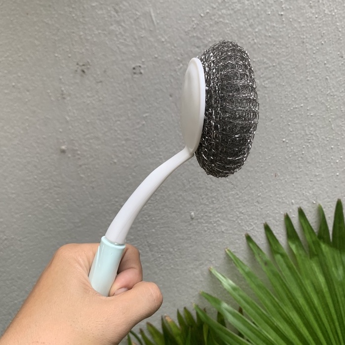 Cây Cọ Xoong Búi Sắt Có Tay Cầm Tiện Lợi