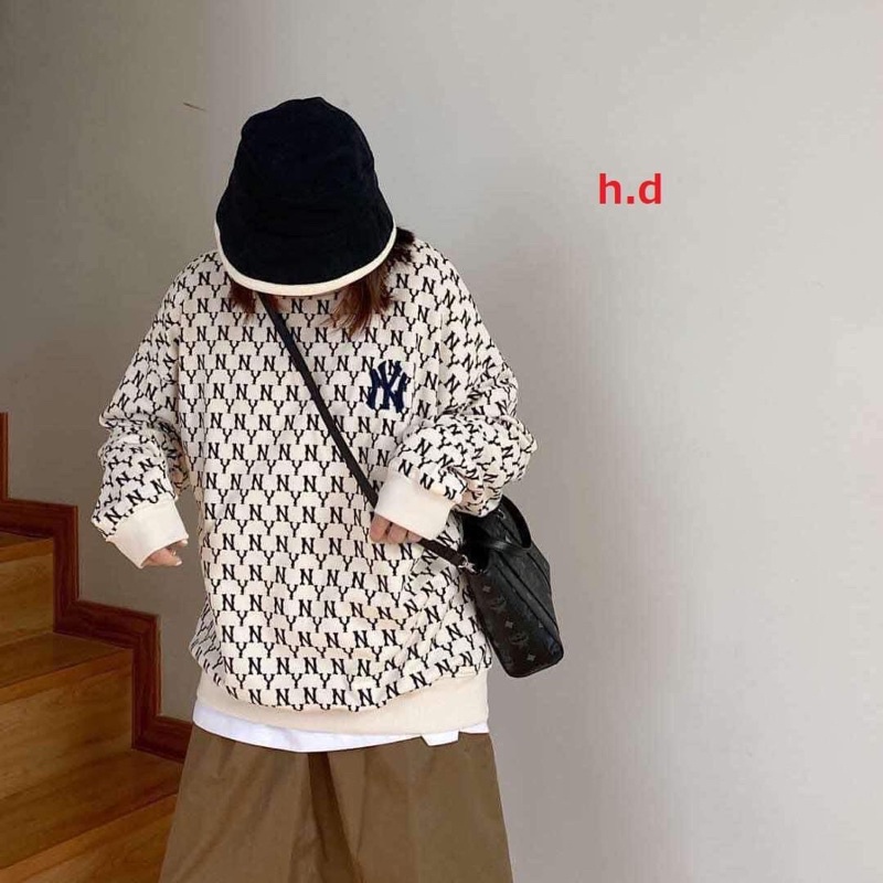 [ Mã 12FASHIONSALE1 giảm 10K đơn 50K ] Áo nỉ YN toàn thân | BigBuy360 - bigbuy360.vn