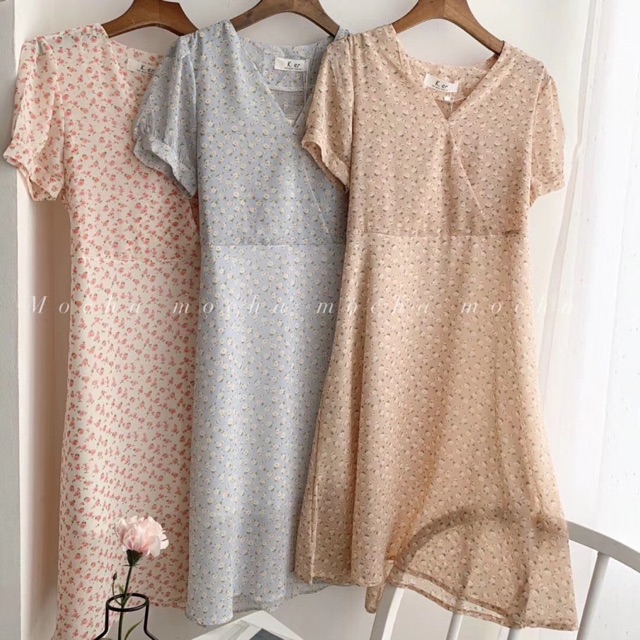 Váy hoa nhí chéo cổ ngắn tay vinatge tông màu kẹo ngọt🌻 VKE7025 Hàng Quảng Châu | BigBuy360 - bigbuy360.vn