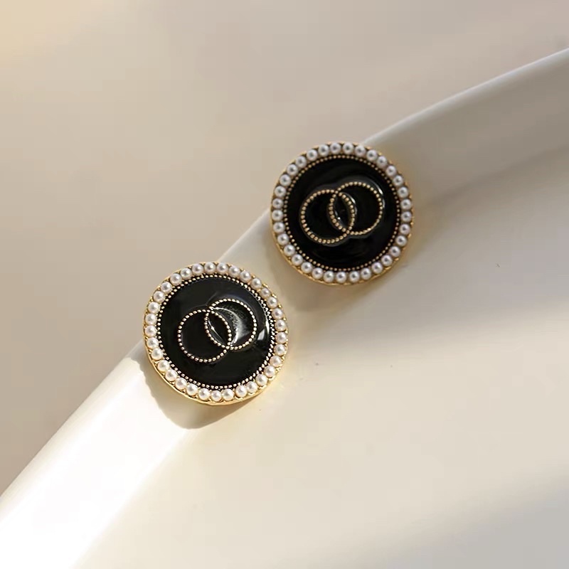 Hoa tai cổ điển tròn retro thập niên 90 - Maben