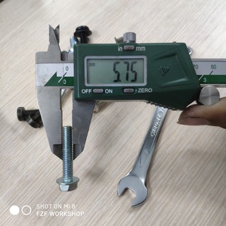 Ốc zin xe máy 6li x 3cm