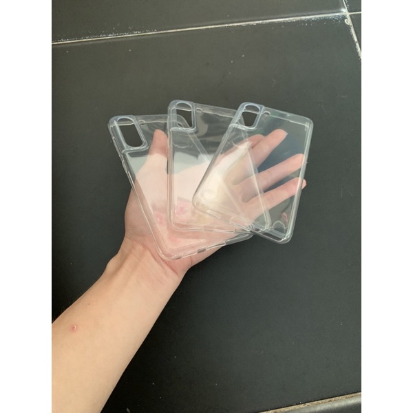 Ốp silicon dẻo trong chất dày dặn, bóng đẹp sam sung S21 FE