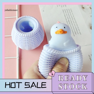 Đồ chơi hình gà con bóp để giải tỏa căng thẳng