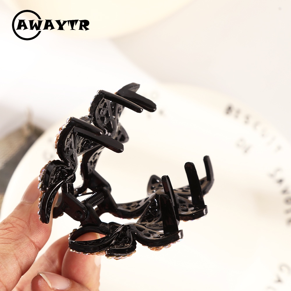 Kẹp Tóc Hình Hoa Đính Đá Hai Lớp Màu Sắc Thanh Lịch Phong Cách Retro Hàn Quốc Dành Cho Nữ