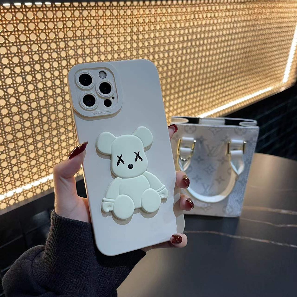 Ốp điện thoại silicone gắn hình gấu Kaws X sang trọng cho iphone 13 12 11 Pro Max pro 7 8 plus X Xs Max