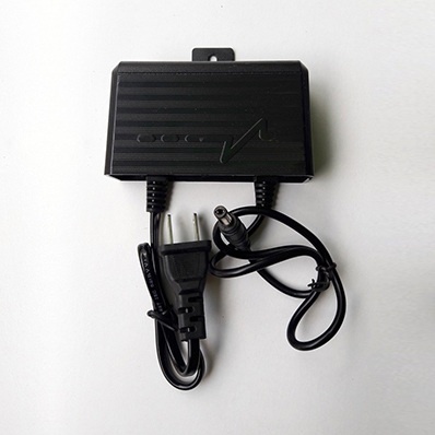 Adapter, Nguồn Camera 12V-2A móc treo ngoài trời