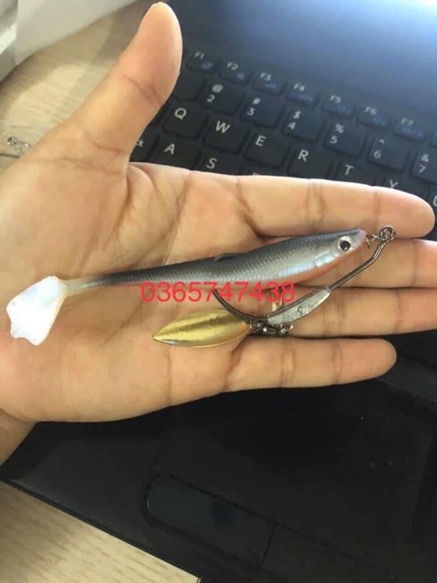 Lưỡi móc cá mềm gắn lá loại đẹp có 2 -7gram
