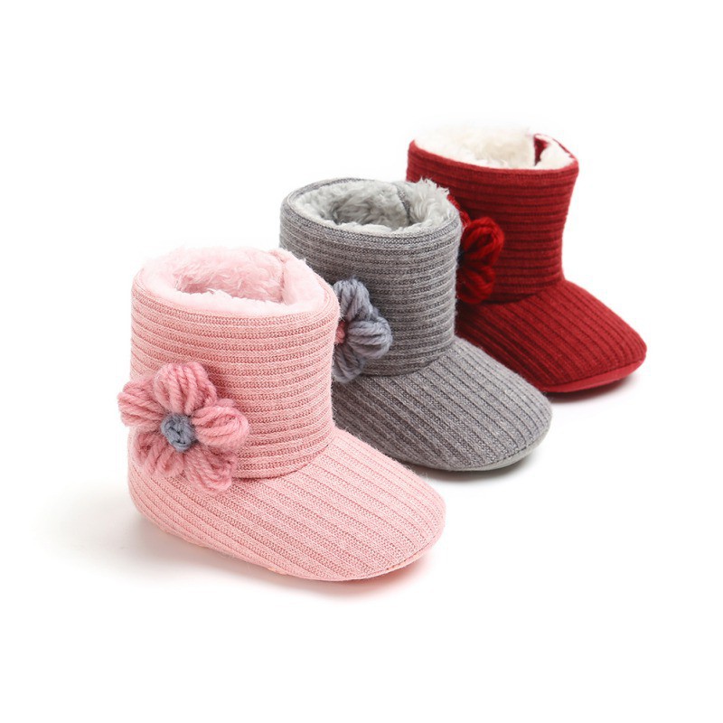Giày bốt lót lông giữ ấm xinh xắn cho bé gái