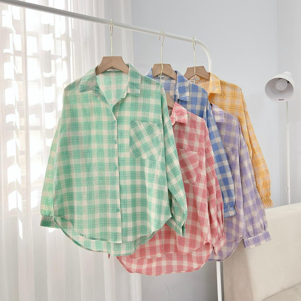 Áo Sơ Mi Kẻ Caro Tay Dài Phồng Chất Thô Đũi Mềm Mại 1 Túi Vuông, Sơ Mi Caro Nữ Tay Phồng Freesize Form Rộng SUBICI