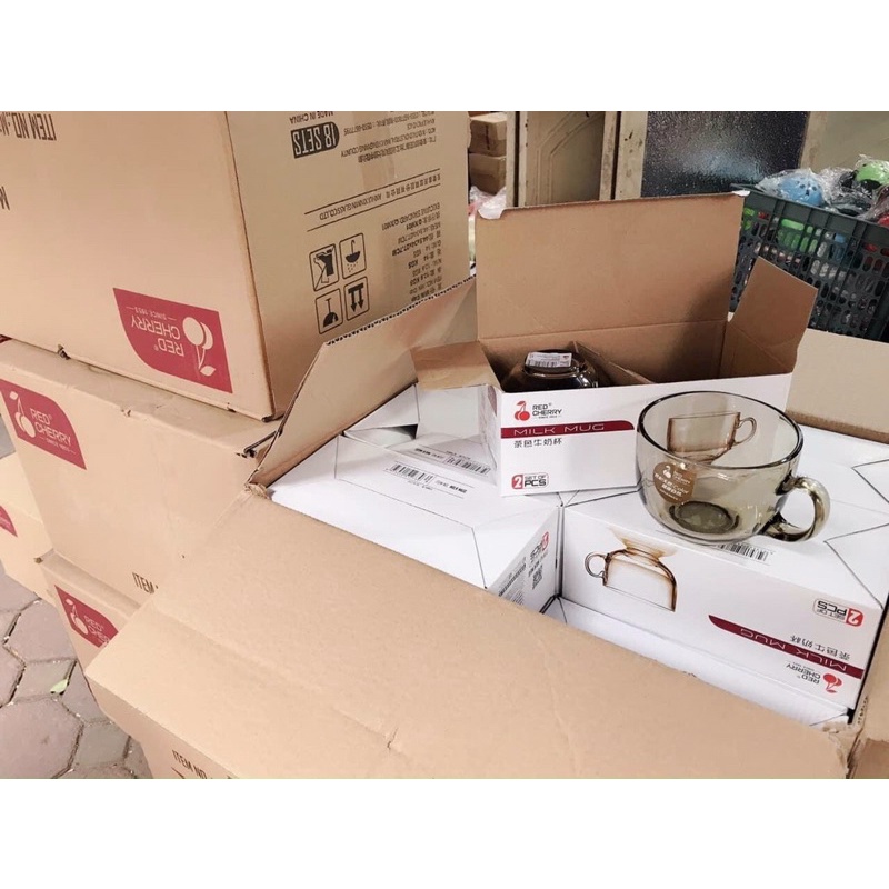 Set 2 ly thủy tinh có quai màu hổ phách, cốc thủy tinh uống sữa ăn salads 470m