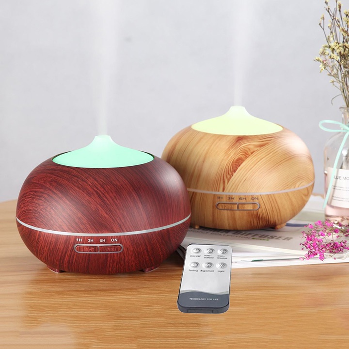Máy Xông Tinh Dầu Có Remote