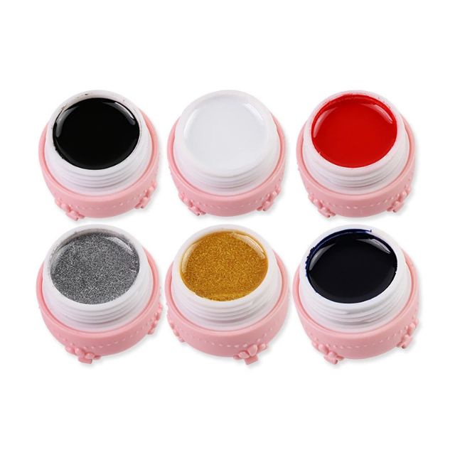 Gel cao su hay còn gọi là gel màng nhện chất liệu đàn hồi vẽ các họa tiết thẳng chấm đẹp tuyệt vời.