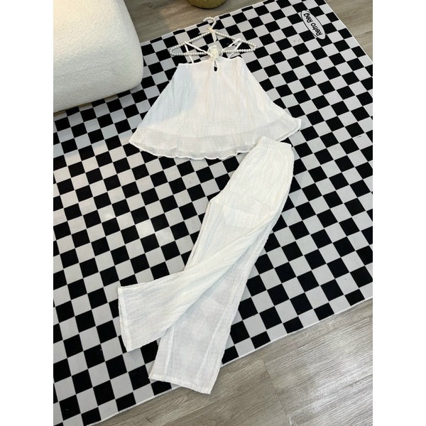 Sét yếm quần suông vải xốp nhăn