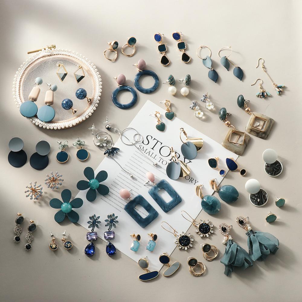 Bông Tai Hình Tròn Bằng Acrylic Thiết Kế Không Đồng Đều Thời Trang Mùa