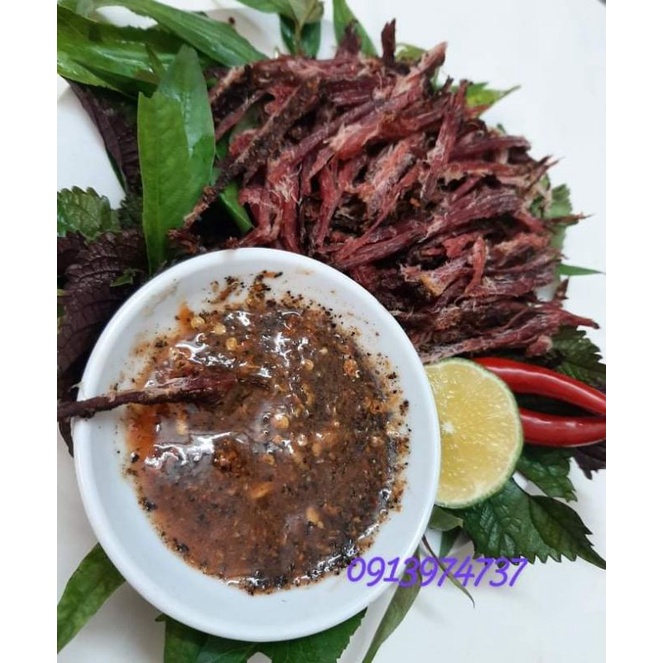 Trâu gác bếp Tây Bắc đóng gói 1 túi 500g hoặc 2 túi 250g, túi 100g