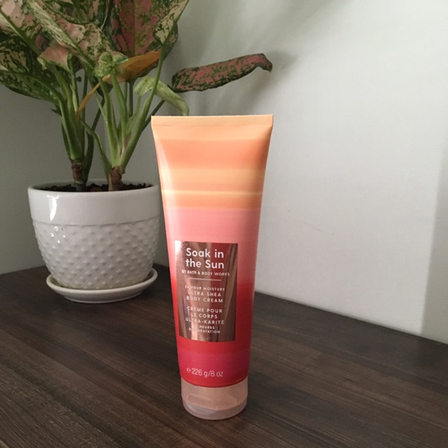 Body lotion BBW