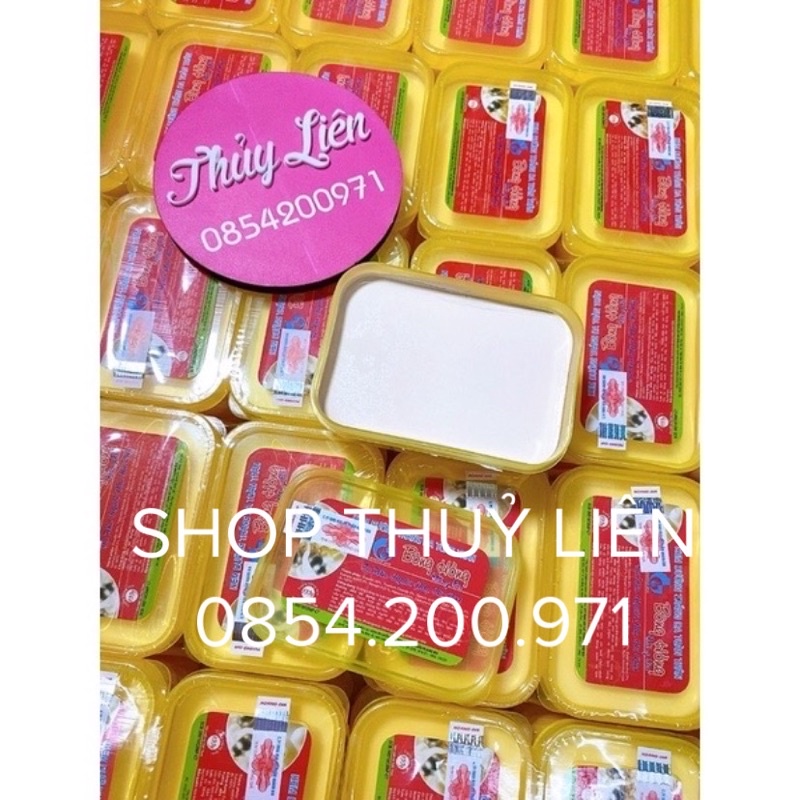 Kem bông hồng vuông trắng da  hoàng gia 100g