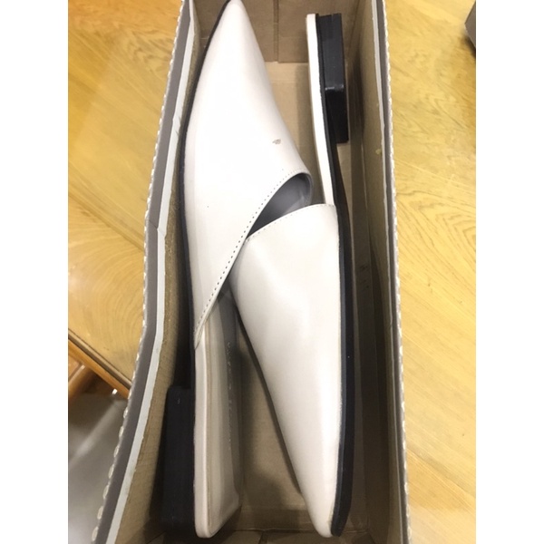 Sục Charles & Keith chuẩn auth new 100%