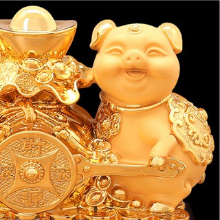 Heo vàng phong thủy