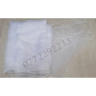 Khăn voan mỏng trắng che bụi cho bé
