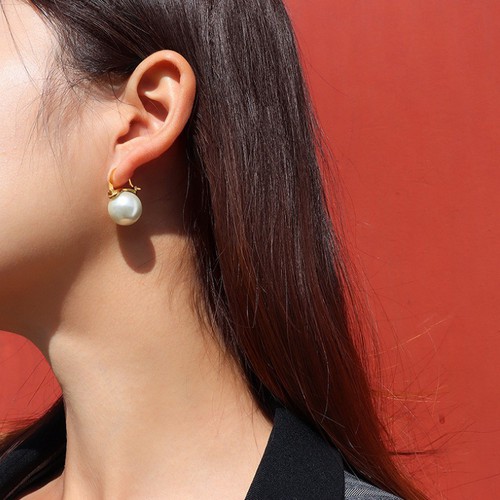 Bông Tai Ngọc Trai Nhân Tạo Titan Ko Đen TT 3544