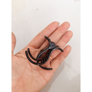 Gấp tóc 3 răng trơn bóng. 3 răng đen và tròn (1 CÁI )