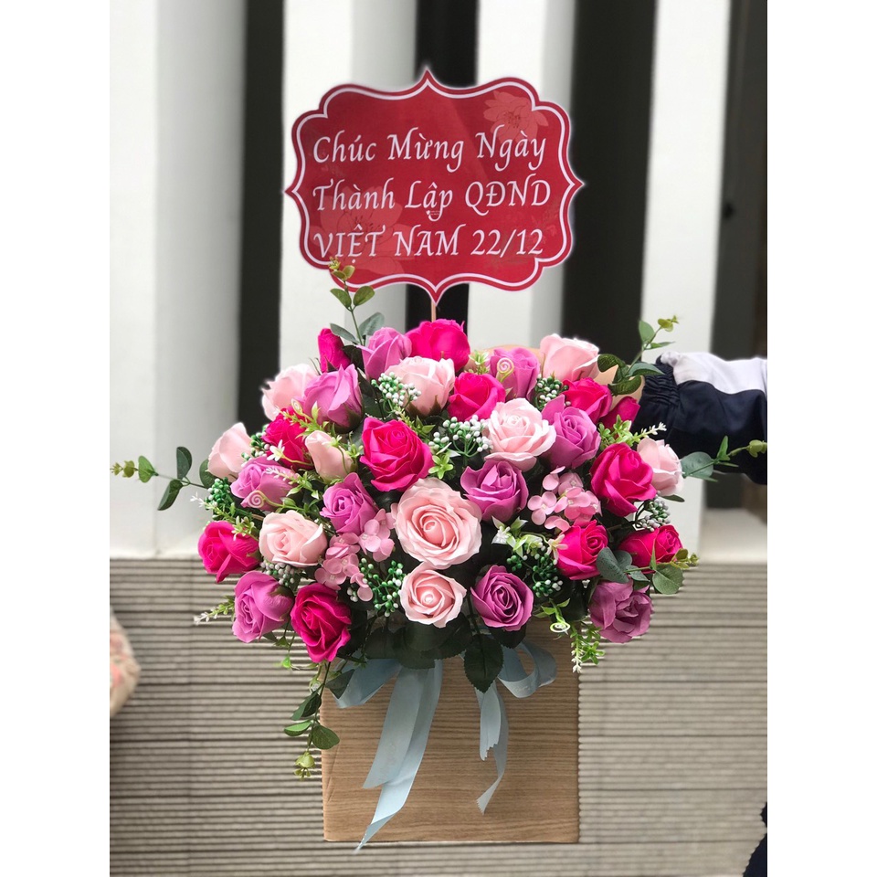 Lẵng hoa sáp thơm chúc mừng sinh nhật, ngày 22/12, 20/10,20/11, 8/3 khai trương, kỷ niệm, tri ân... shop hoa Gà handmade