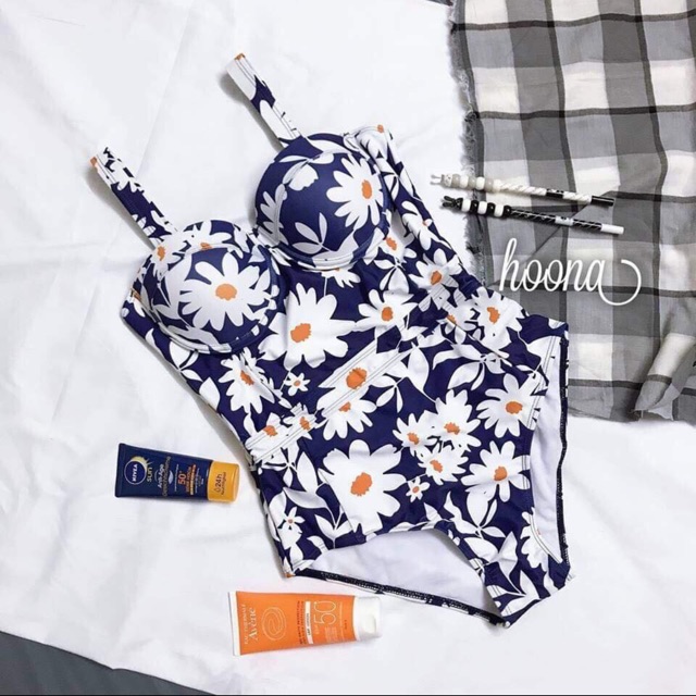 Bikini liền thân hoa