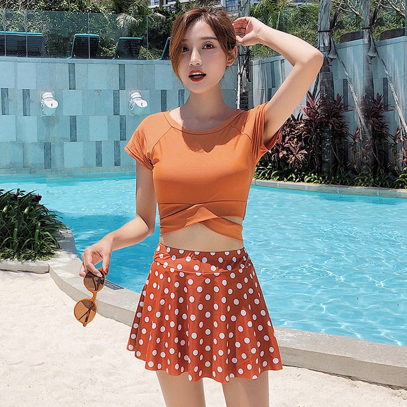 Đồ tắm hai mảnh phong cách Hàn Quốc quyến rũ dành cho nữ | BigBuy360 - bigbuy360.vn