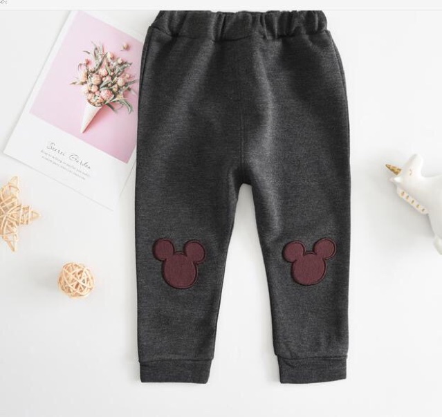 Quần legging đáp gối mickey cho bé gái từ 1 tuổi đến 5 tuổi