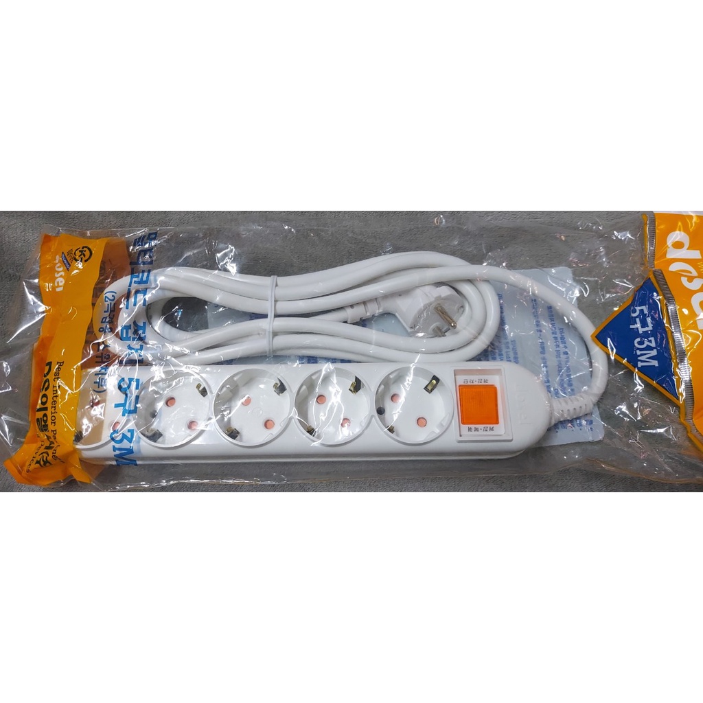 Ổ CẮM ĐIỆN HÀN QUỐC DOSEL 5 LỖ 1 CÔNG TẮC DM2218