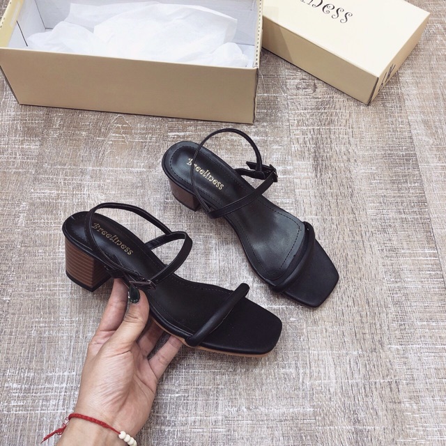 Sandal quai mảnh fullbox