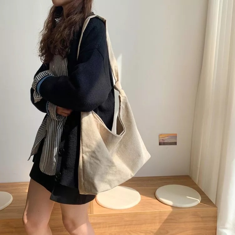 Túi tote vải nhung đeo chéo khóa nút bấm, xinh xắn, phong cách trẻ trung