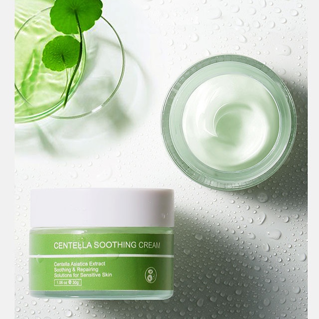 Hàng mới - Kem Dưỡng Da Mịn Màng Skin Ever Chiết Xuất Từ Rau Má Dưỡng Ẩm Không Gây Dị Ứng 30g