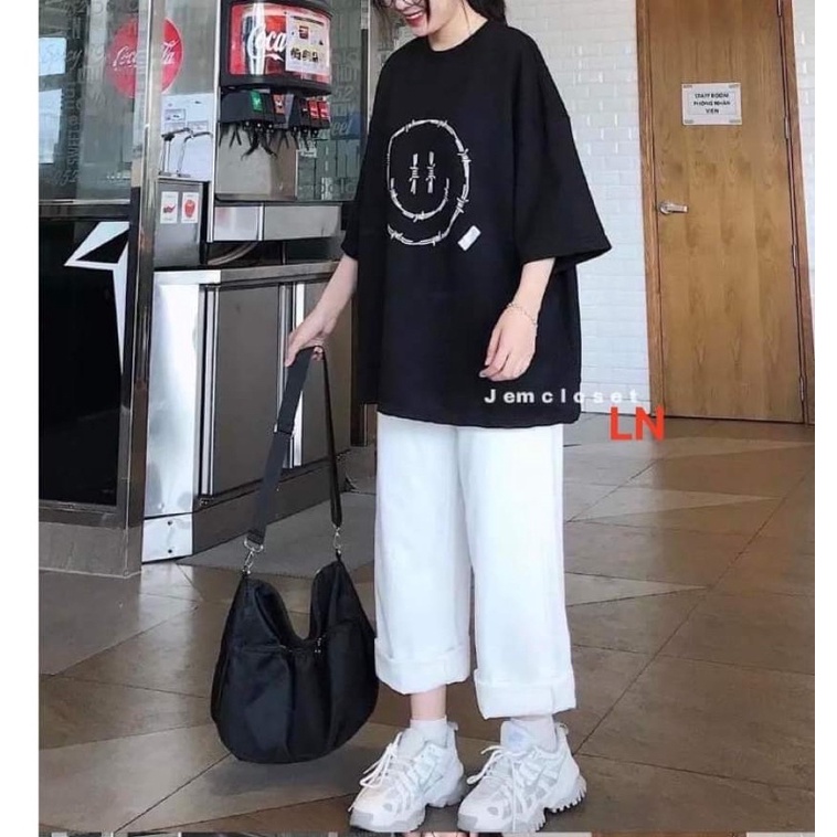 Sét áo mặt cười quần kaki trắng