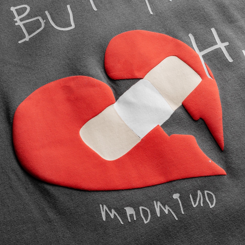 MADMIND® Chính Hãng - Áo Thun In Nổi Broken Heart Màu Xám / Nâu Form Rộng Unisex