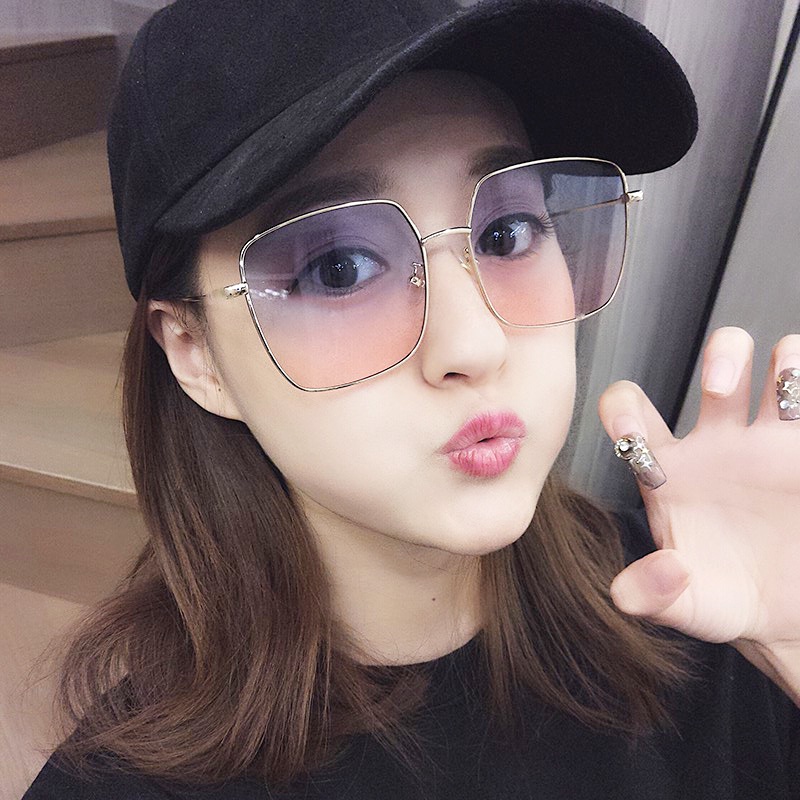KÍnh râm Nam Nữ hottrend gọng mảnh viền kim loại mạ vàng D27